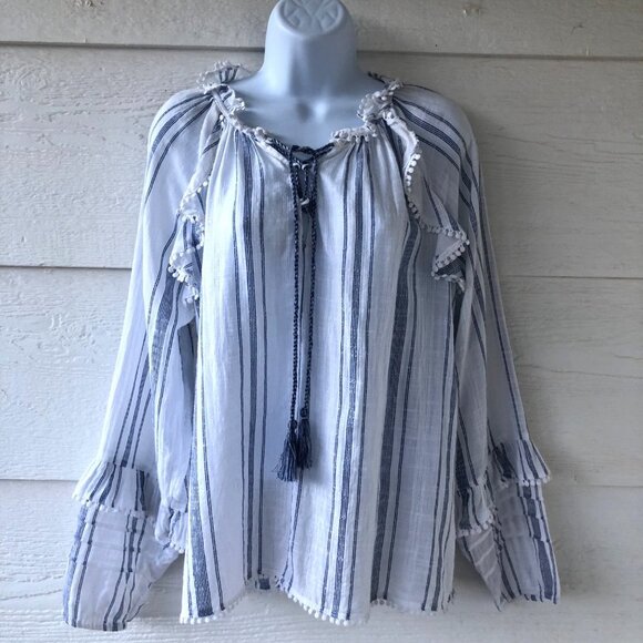 Ella Moss Tops - Ella Moss Size L Boho Peasant Style Rylee Lace Up Blouse